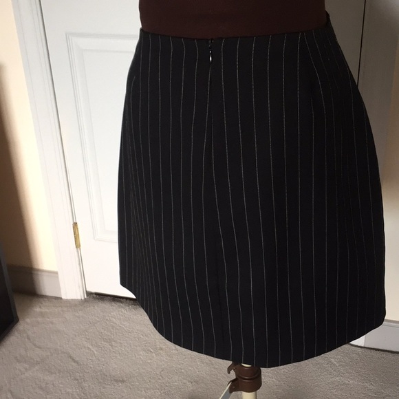 NJ2YORK mini Skirt - Picture 2 of 3